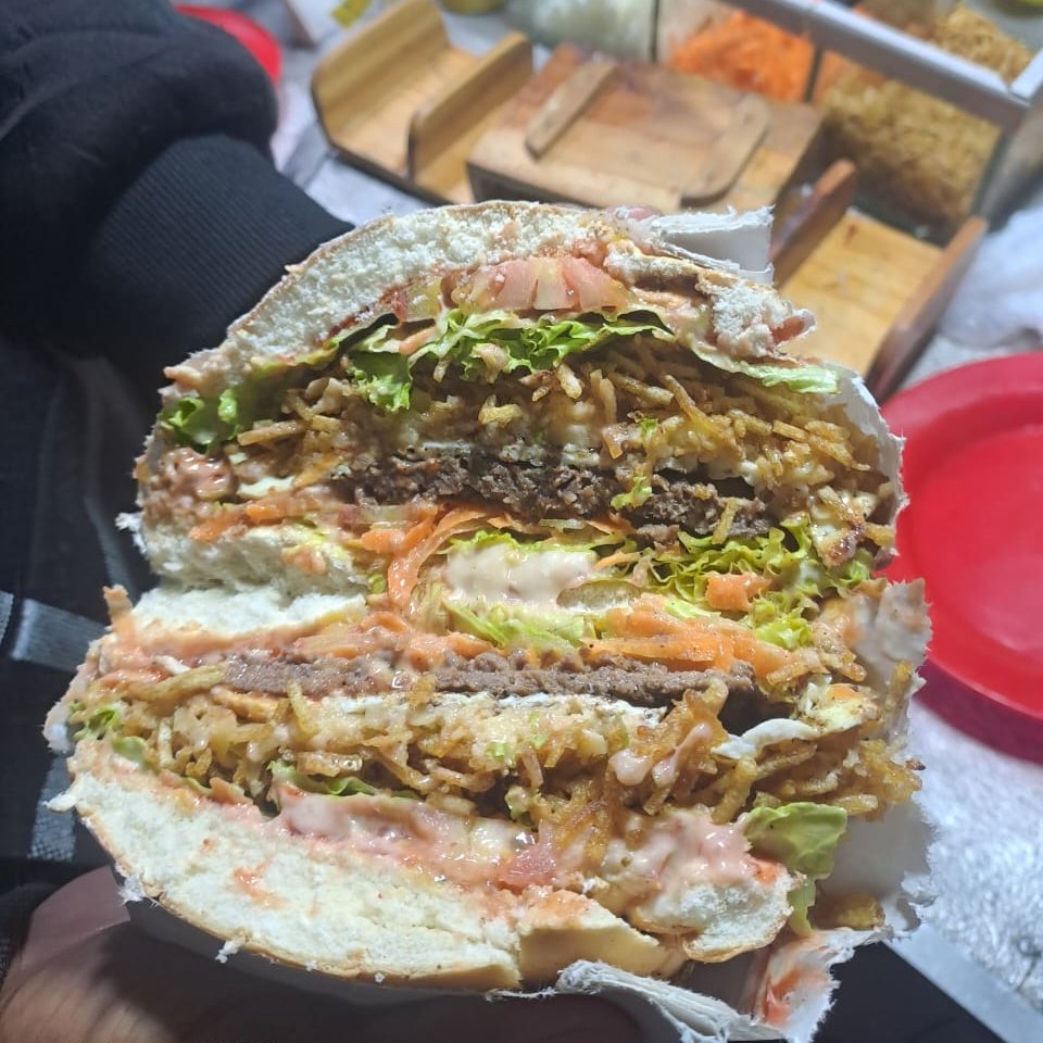 Hamburguesa Agrandada De Carne