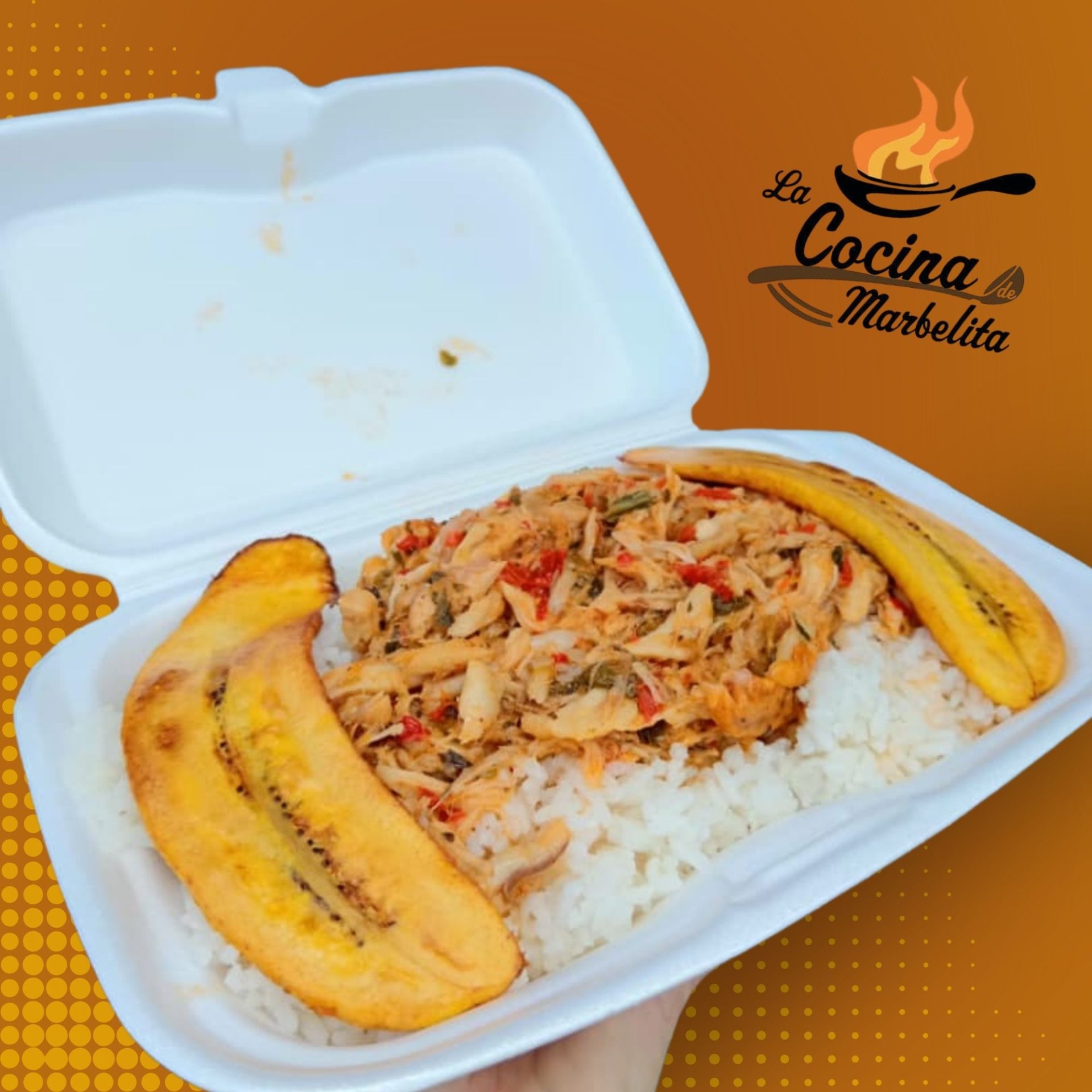 Almuerzo pescado desmenuzado