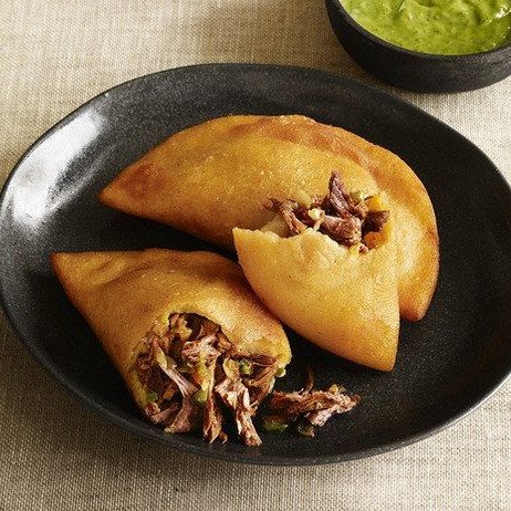 Empanada Carne Mechada