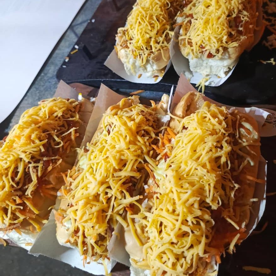 15 Perros Calientes sencillos + 1 refresco de litro