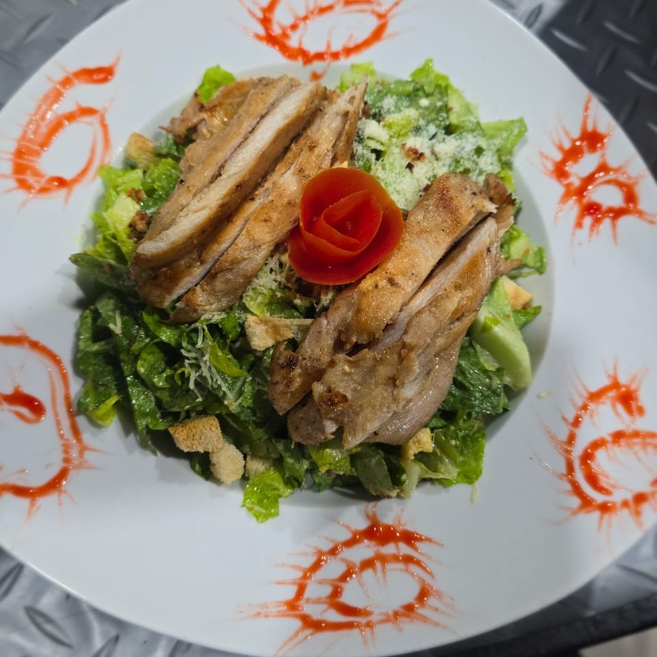 Ensalada César con Pollo