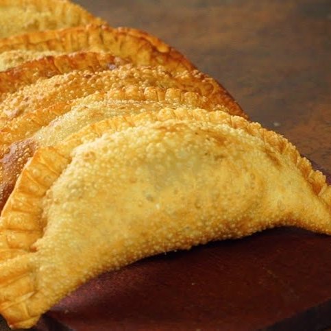 Pastelito de carne mechada